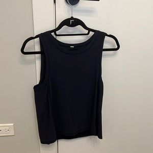 Lululemon Women’s Navy Tank in Great Condition